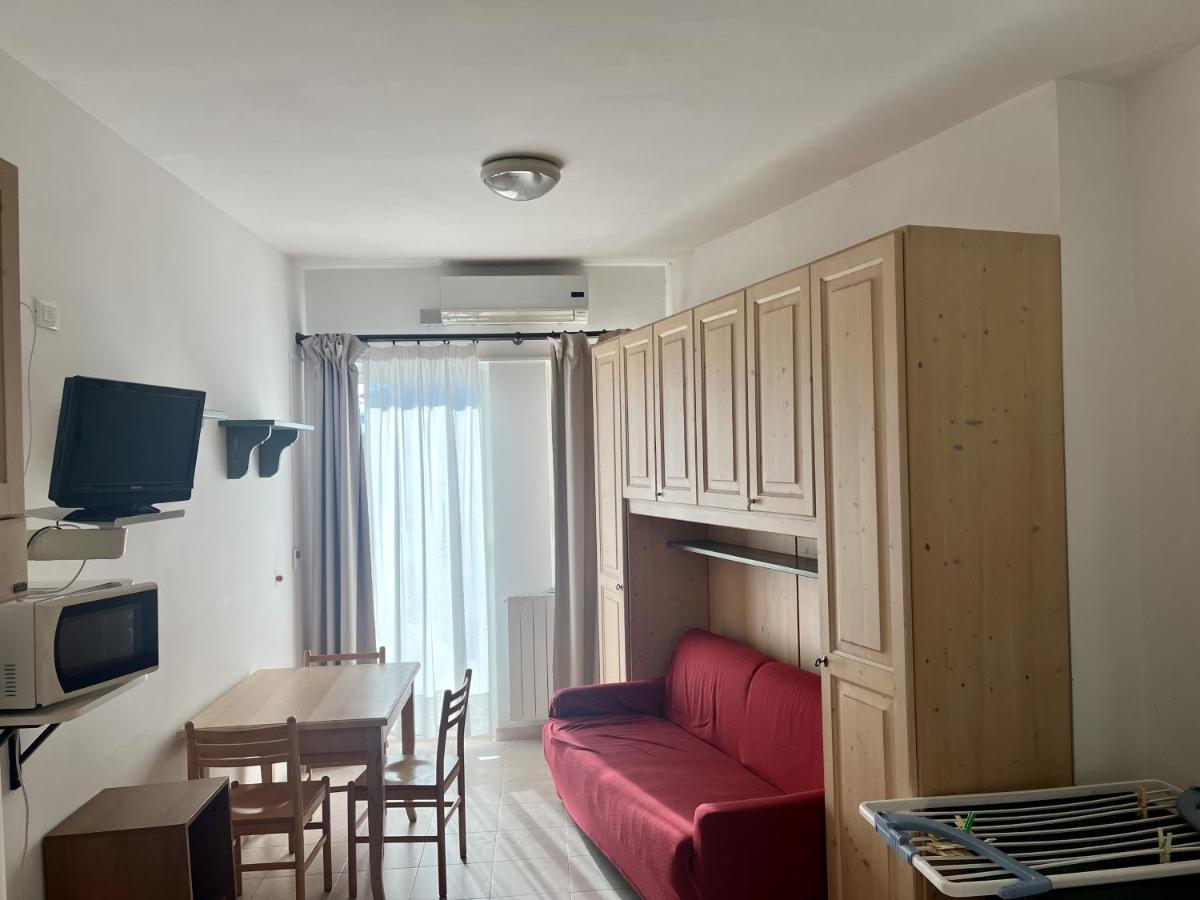 Residence Stella Maris Pietra Ligure Exterior photo